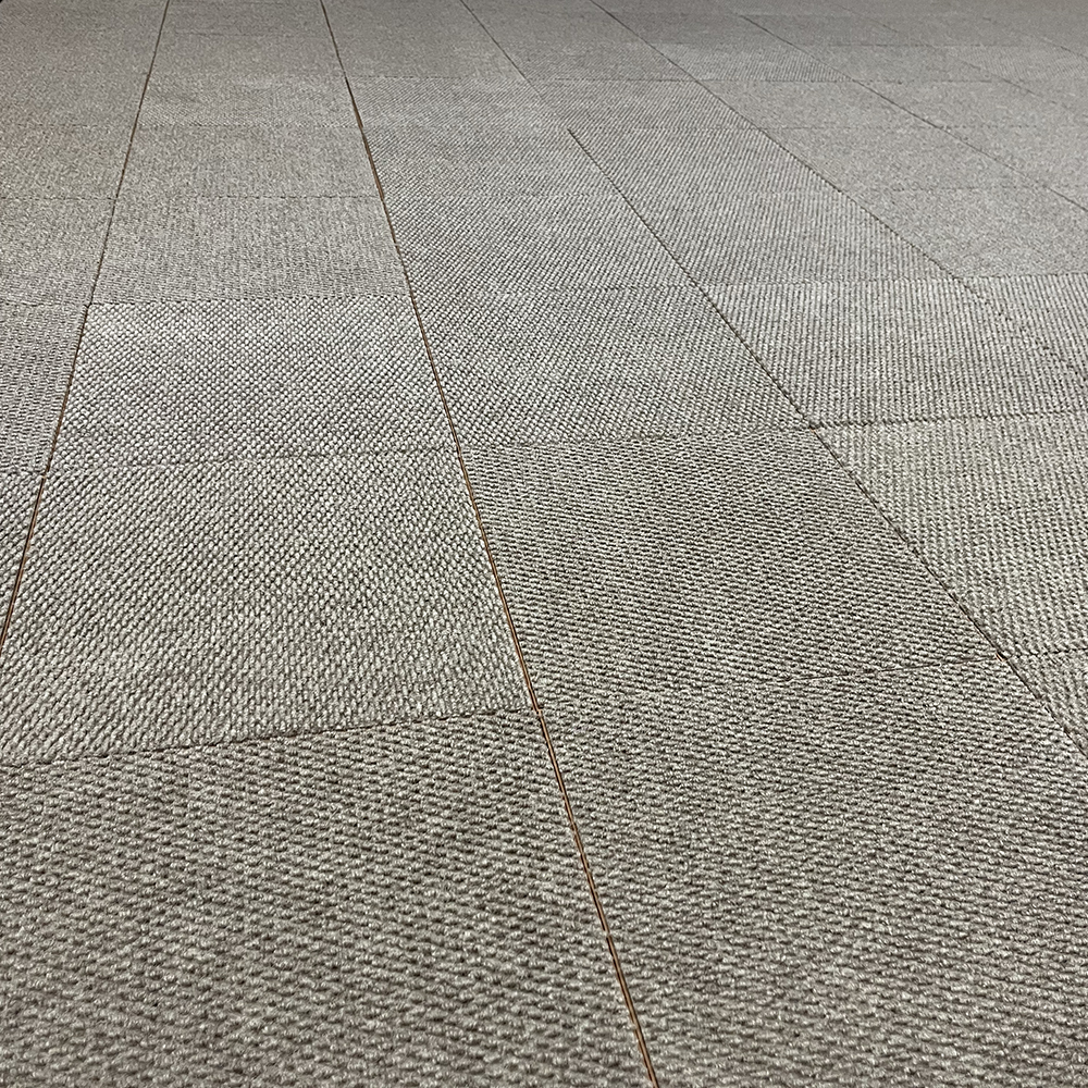 Carpet Square Modular Trade Show Tiles 20x30 Ft. Kit tan field