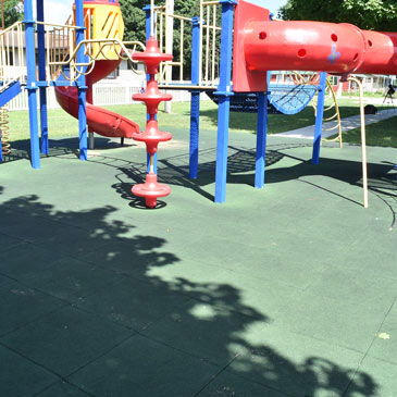 interlocking playground mats