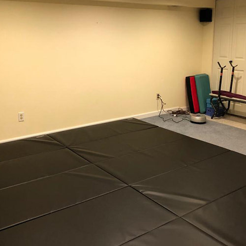 Folding Jiu Jitsu Mats 5x10 feet by 2 inches in home practice area
