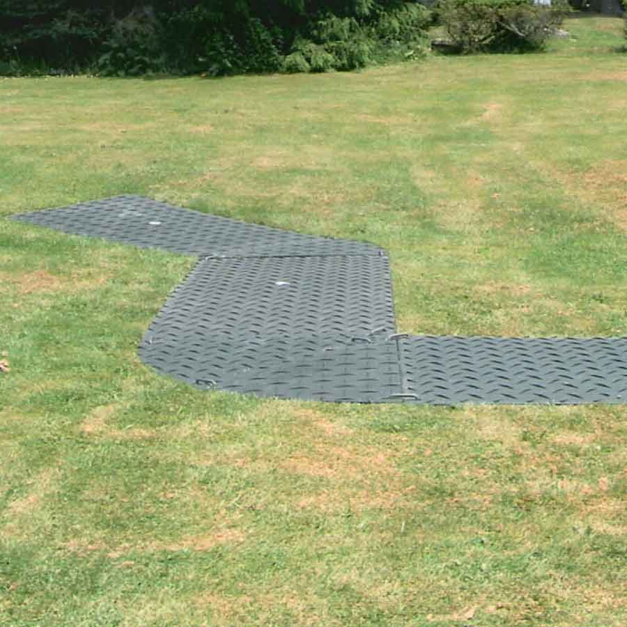 Wedge piece 3x8 white Ground Protection Mats 3 Wedge walkway