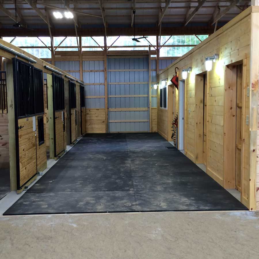 Horse Stall Aisle Mats 4 x 6 ft 34 inch center Equine Barn