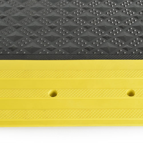comfort matta black tile with yellow border ramp