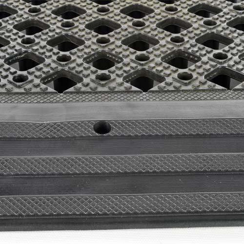 Safety Matta Borders Black ramp grip with tile.