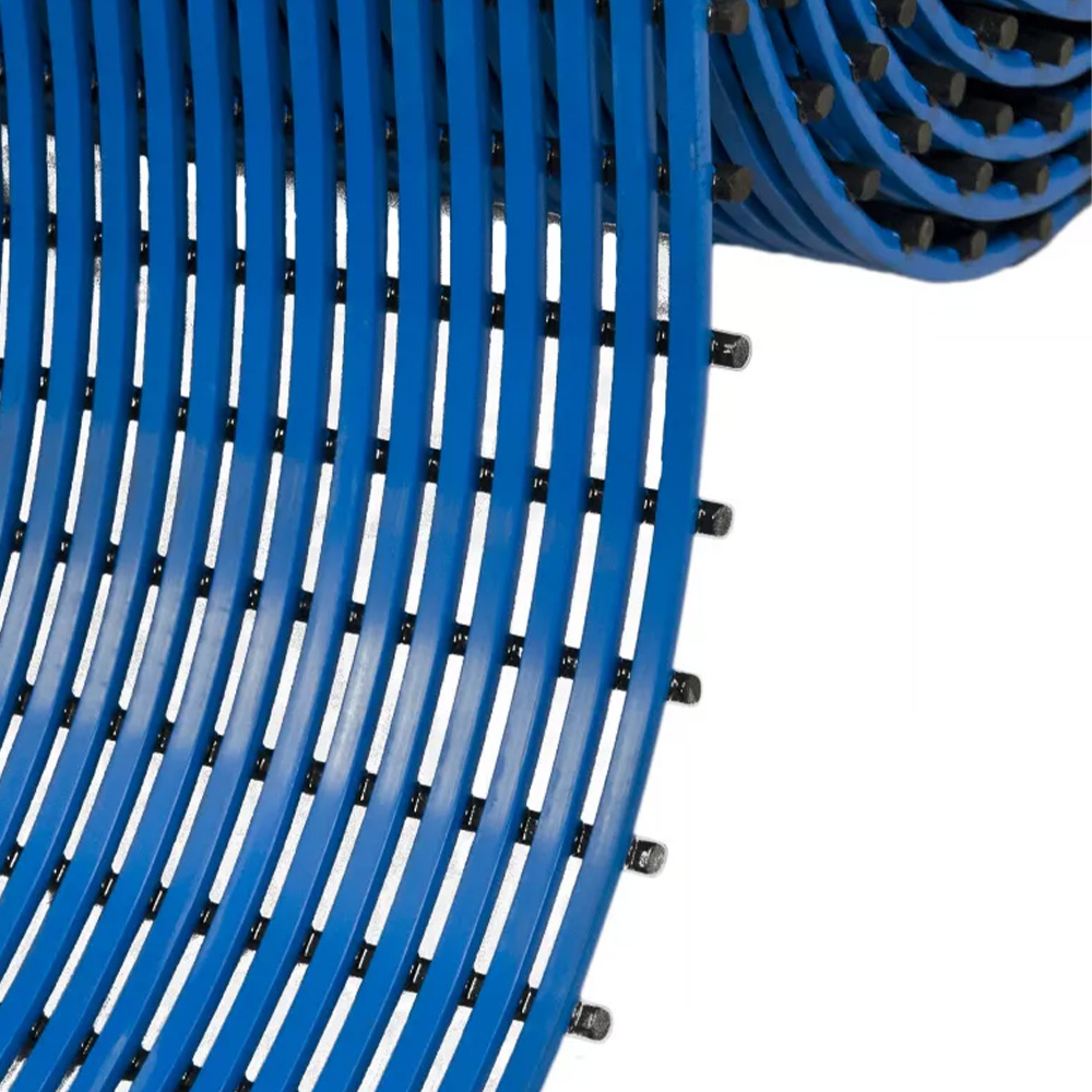 HVD Kennel Matting Roll 13.5 mm x 3x33 Ft. Roll Close Up in Blue