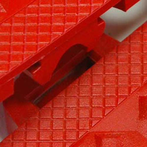 Ergo Matta Perforated - large holes close up connection.