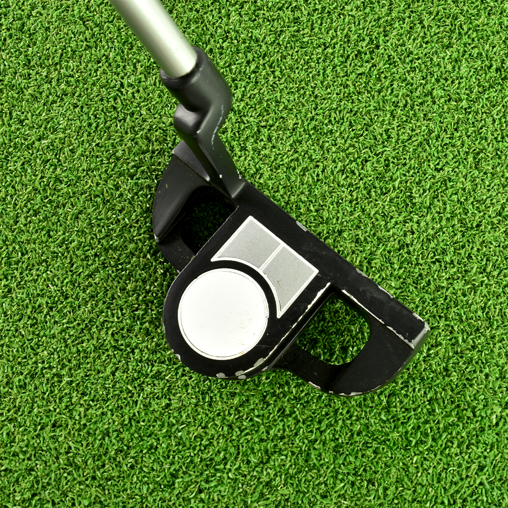 Greatmats Choice Golf Putting Green Turf top view with putter close up
