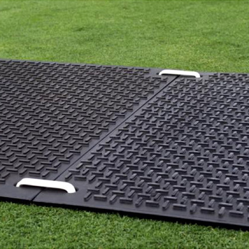 VersaMats Diamond Foot 4x8 ft Black showing installation