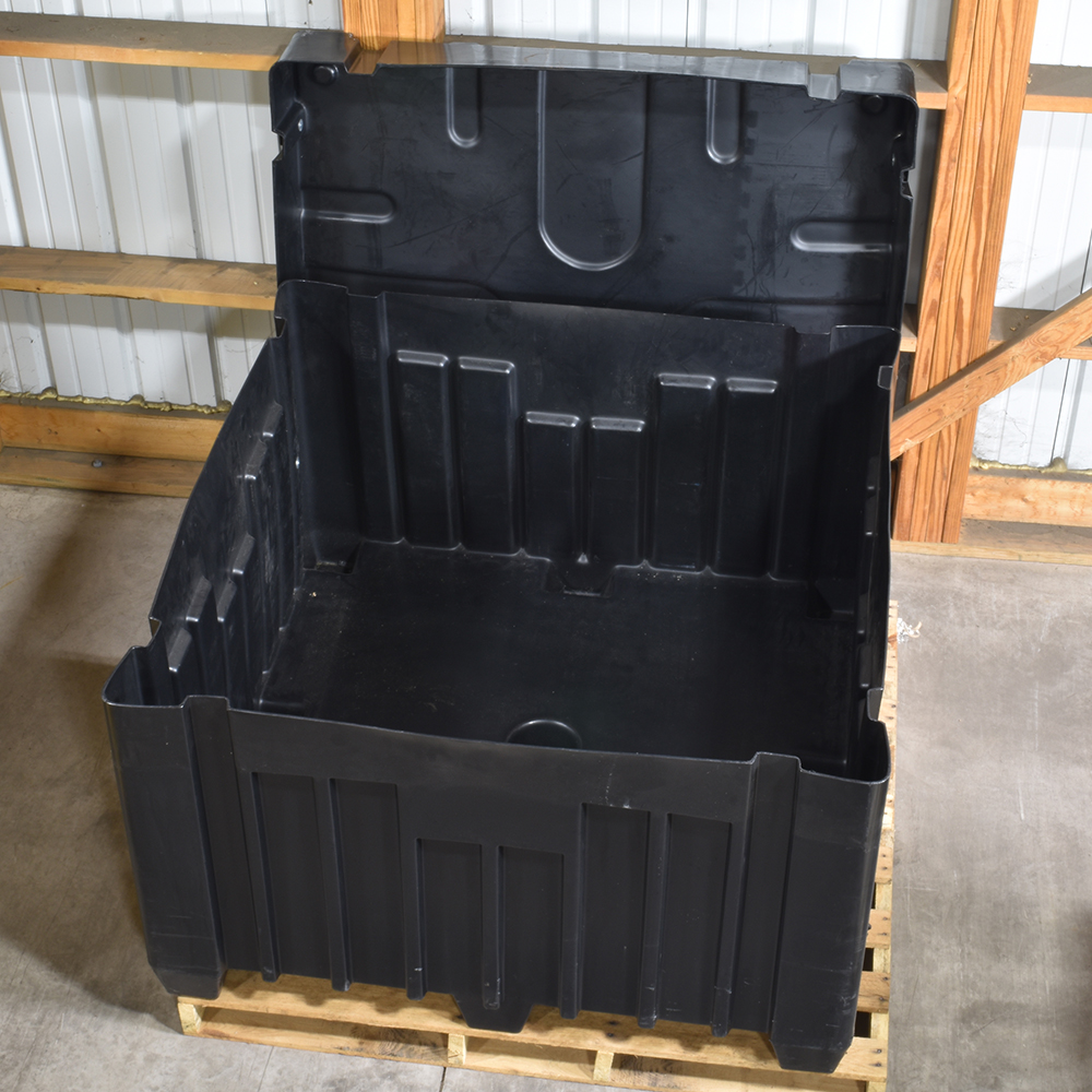 Trade Show Jumbo 4x4 ft Case with Casters Empty