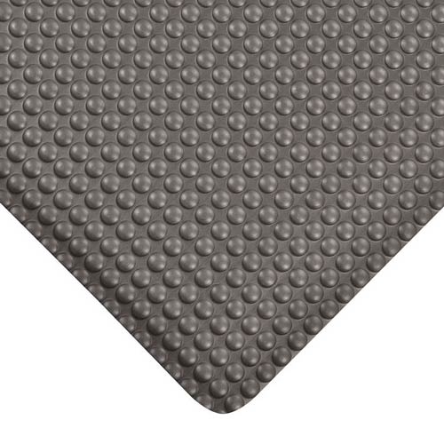 Bubble Trax Ultra Anti-Fatigue Mat 2x72 ft close corner black.