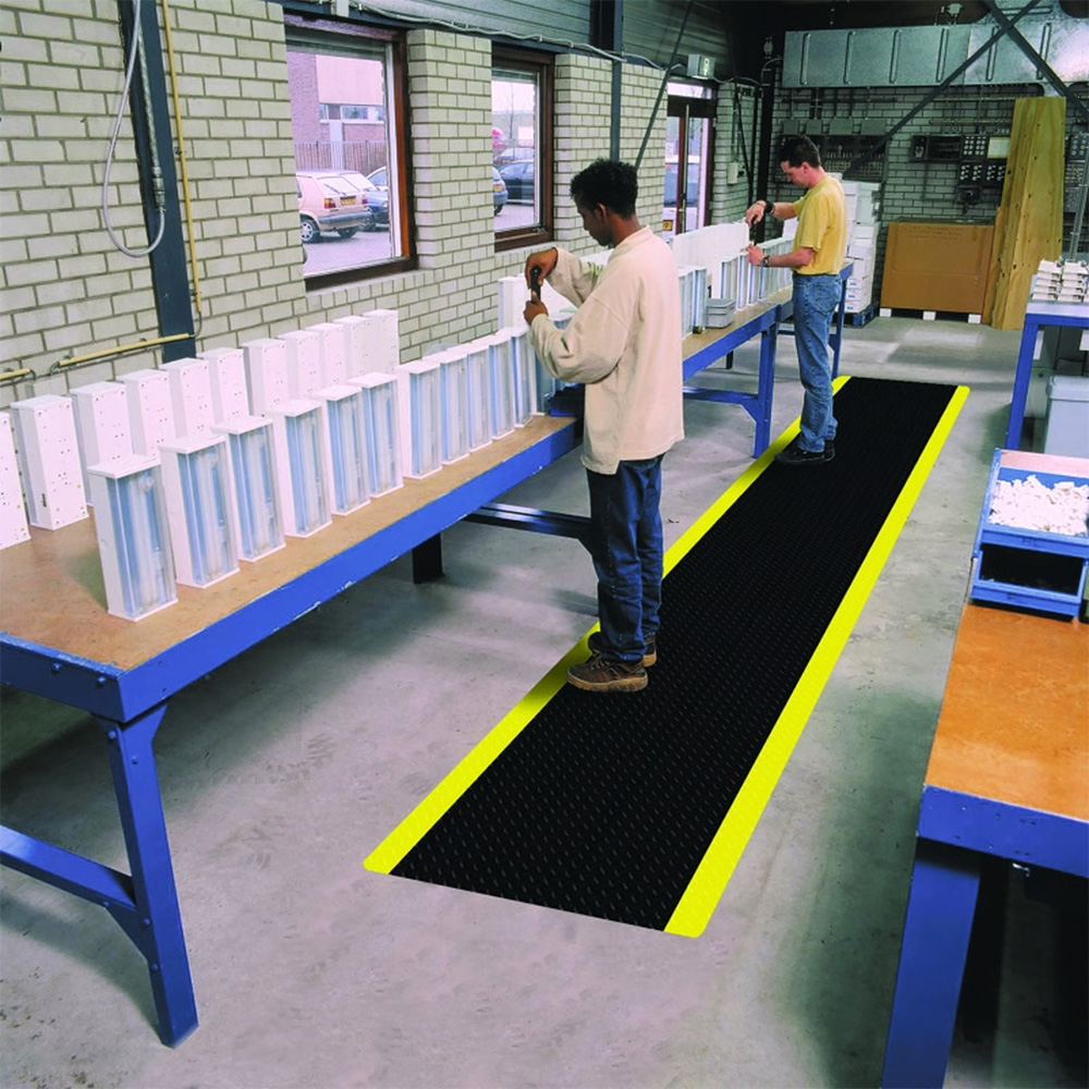 Cushion Trax Ultra Anti-Fatigue Mat 4x75 ft product line install