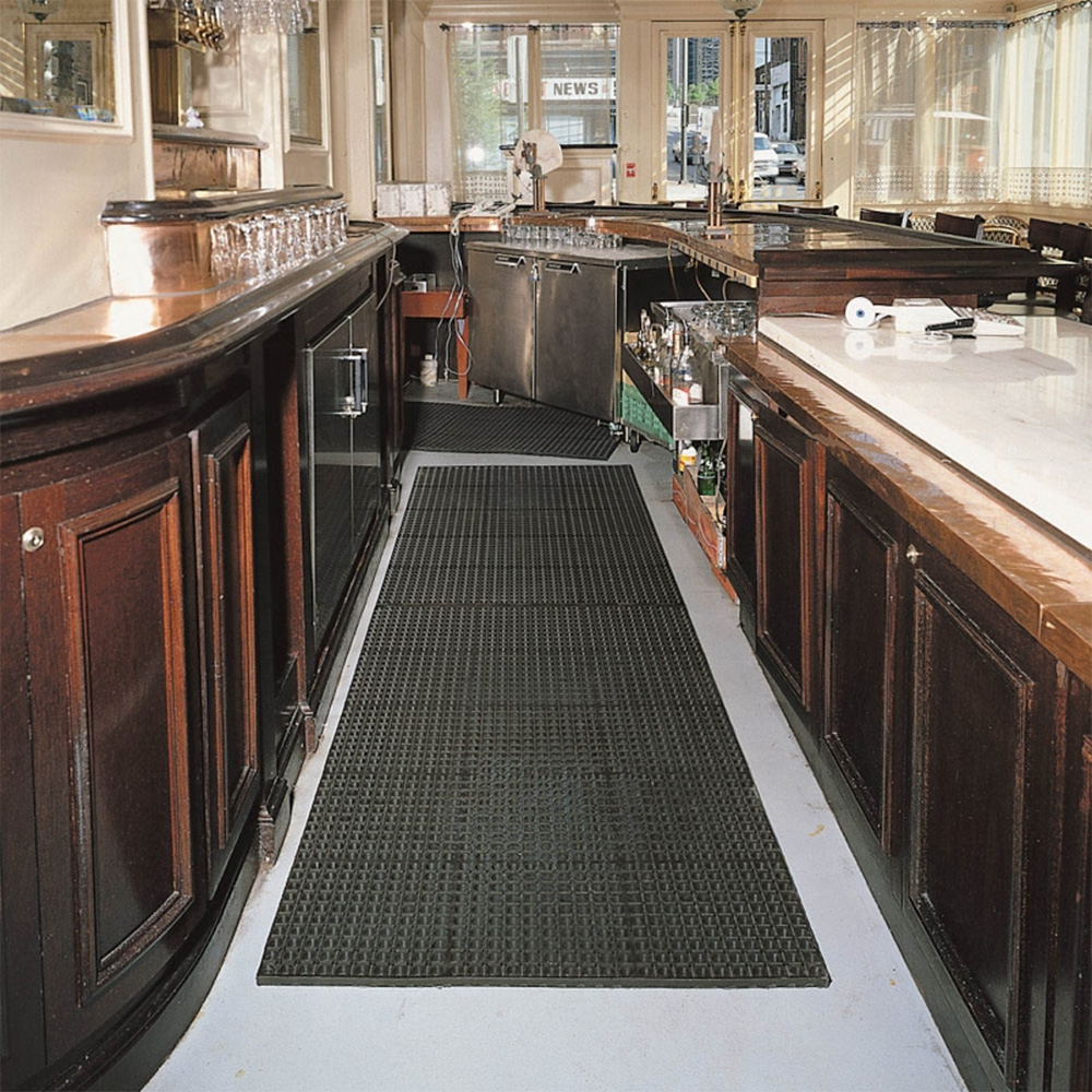 Cushion Tred Anti-Fatigue Mat 3x3 ft bar service install