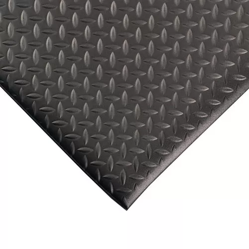 Diamond Sof-Tred With Dyna Shield Anti-Fatigue Mat 3x60 ft black corner.