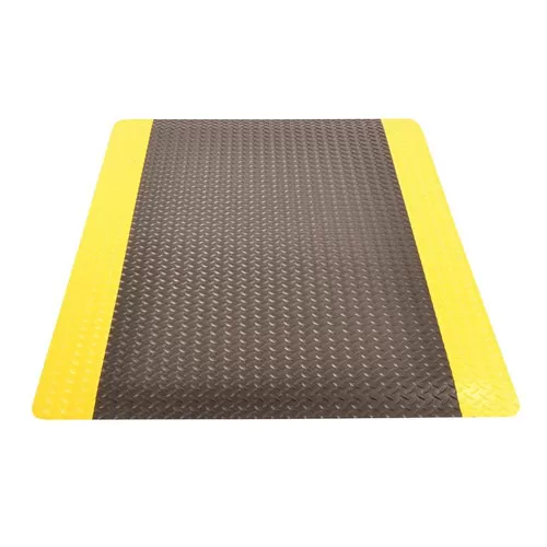 Diamond Tuff Max Anti-Fatigue Mat 5x75 ft full mat black yellow.