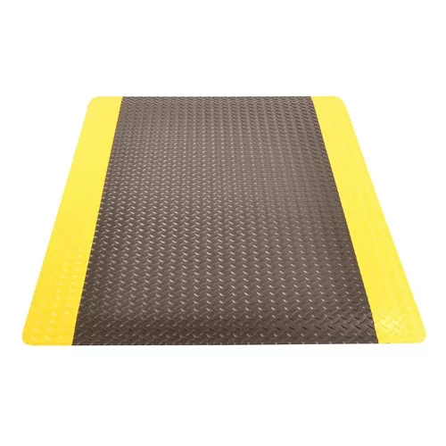 Ergo Trax Anti-Fatigue Mat 2x75 ft black yellow full tile.