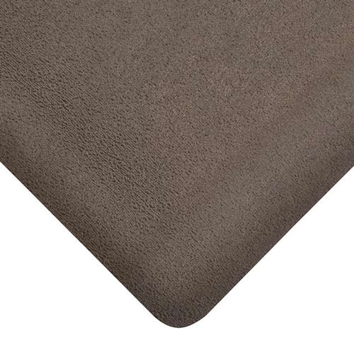 Pebble Trax Anti-Fatigue Mat 2x3 ft corner.