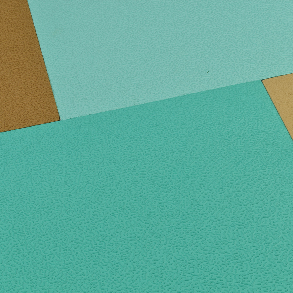 aquatiles in green and tan colors