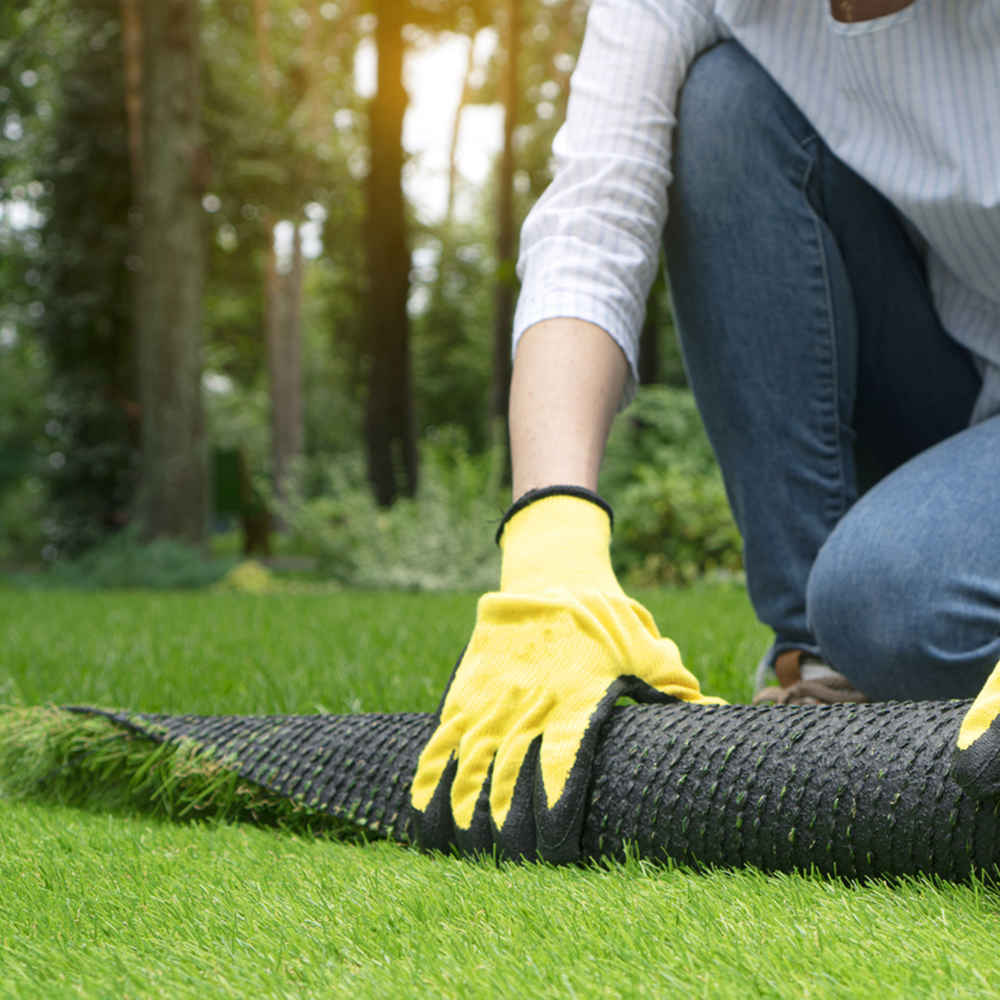 how to install turf