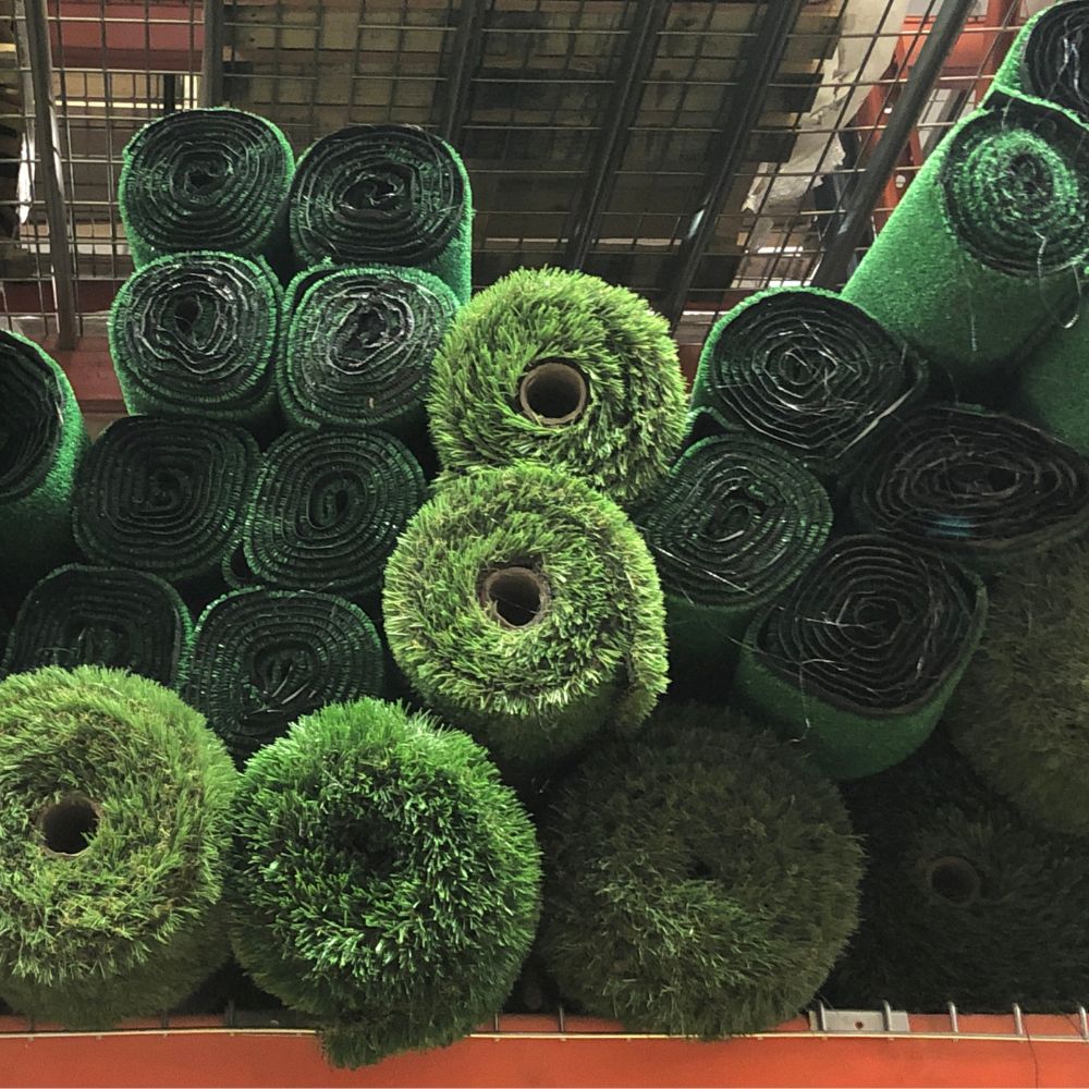 how to choose from many rolls of artificial grass