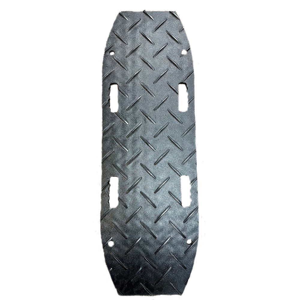 Blue Gator Recovery Traction Diamond Mat Black 1/2 Inch x 1.4x4 Ft. close up