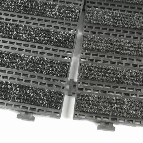 Entrance Linear Tile 1/2 inch Black w/Charcoal Carpet showing tabs.