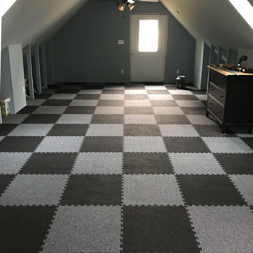 Basement Modular Carpet Tiles with a Raised Lock Together Base