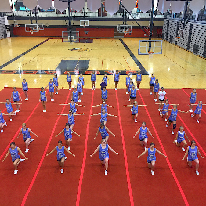 chearleading practice on red 42x54 foot red cheerleading mats