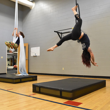 Aerial Ribbon Crash Pad
