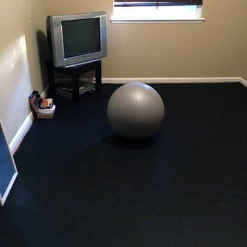 Rubber Flooring in Bedroom for Workouts