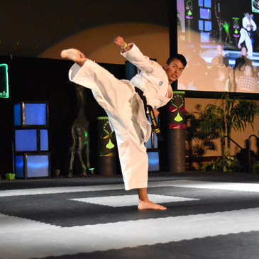 Connor Chasteen Side Kick on Greatmats