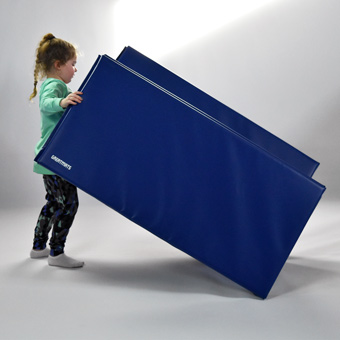 Easy to fold gymnastics pad