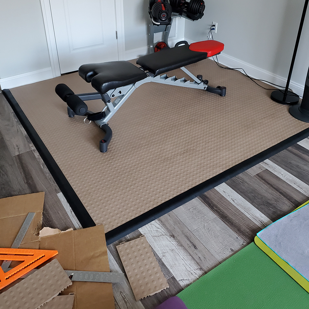 Best Home Gym Flooring for Workouts at Home 2024, According to Fitness  Experts