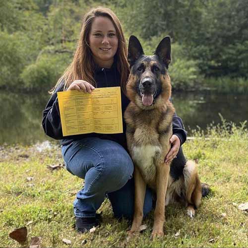 2020 National Dog Trainer of the Year Courtney Gluchacki