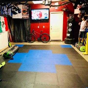 garage workout space for calisthenics