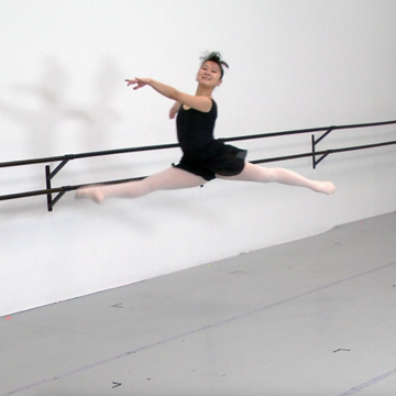 Ballet Flooring for Grand Jete