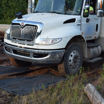 heavy equipment mats for bucket truck