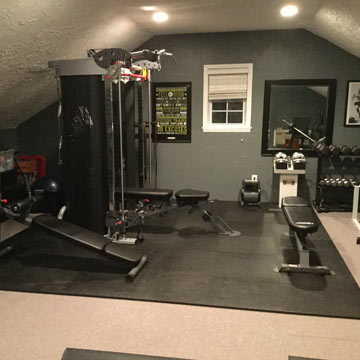 Black Soft Flooring Options for Home Gym