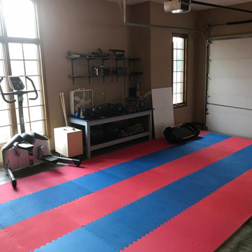 Cushioned Foam Exercise Mats in Garage Gym