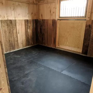 Interlocking Horse Stall Mats