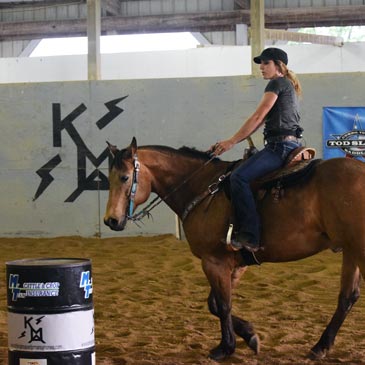 Barrel Racing Body Placement for Turns