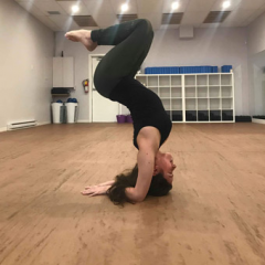 portable floor for yoga thumbnail