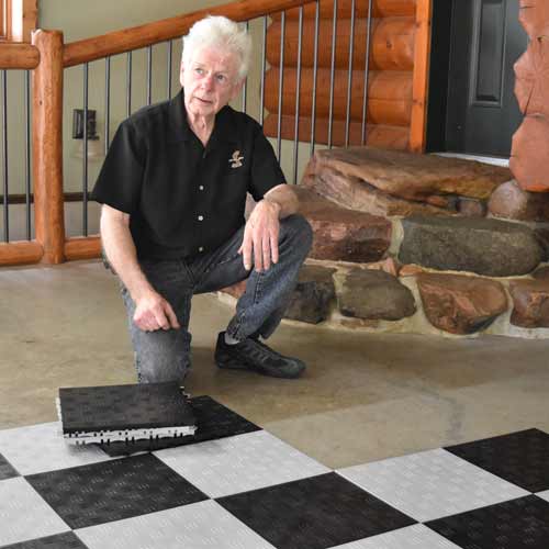 Mark Lund Installing Greatmats Garage Floor Tile Diamond