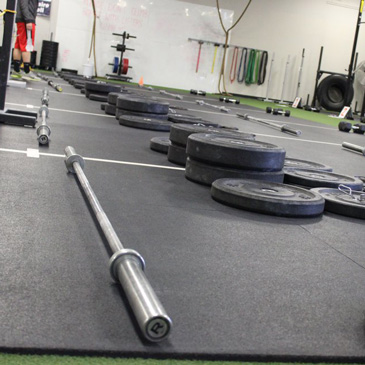 Strength and conditioning rubber flooring for gyms