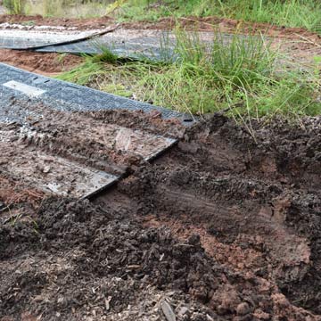 mud track mats for heavy equipment