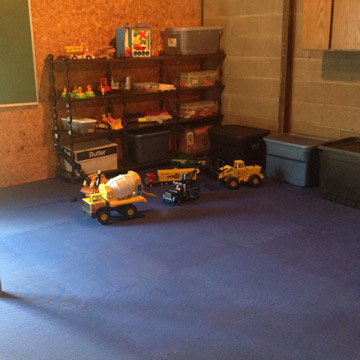foam flooring is insulative