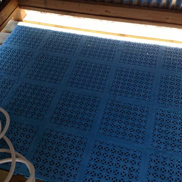 Perforated Show Floor Tile