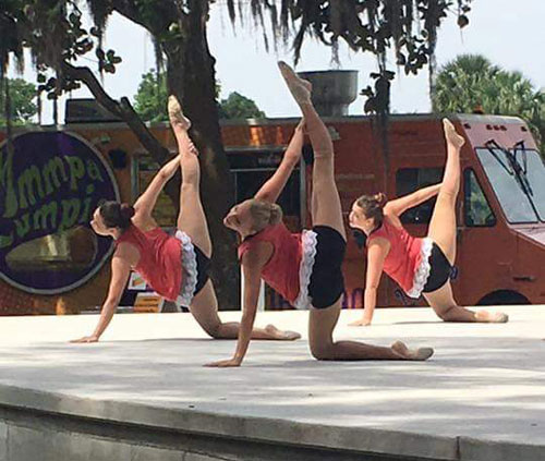 Extensions Dance Studio Performance 1