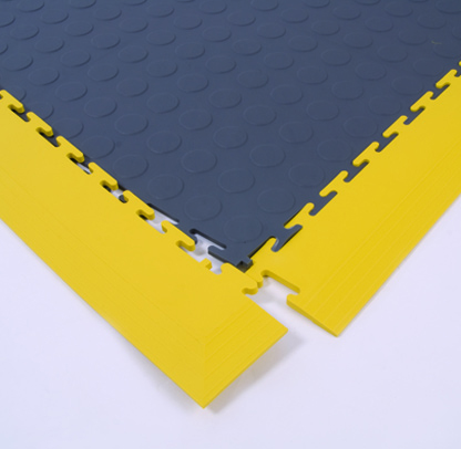 SupraTile Interlocking Edge Ramp