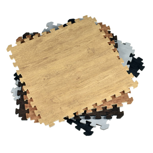 interlocking foam mats with wood grain pattern