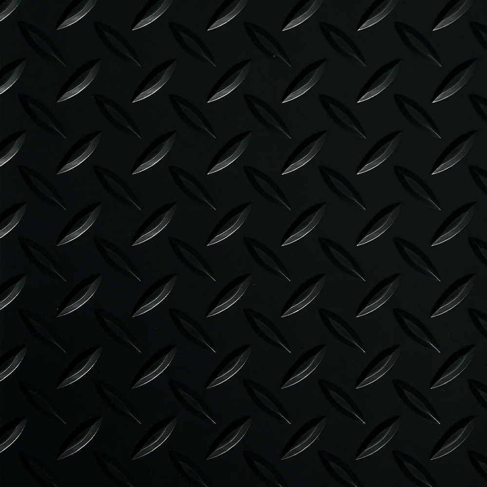 G-Floor Diamond Tread Vinyl Multipurpose Roll 75 Mil x 5x10 Ft. clsoe up in midnight black