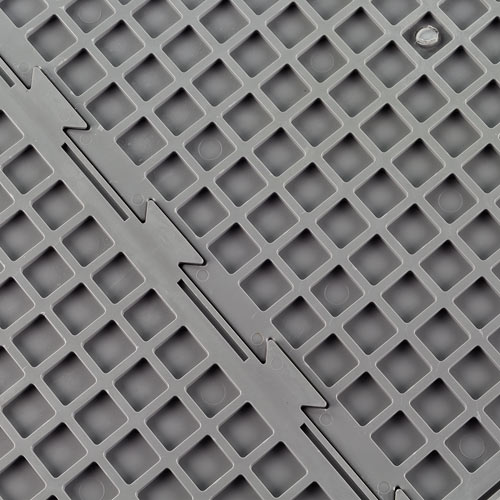 Interlocking plastic floor tiles for garages